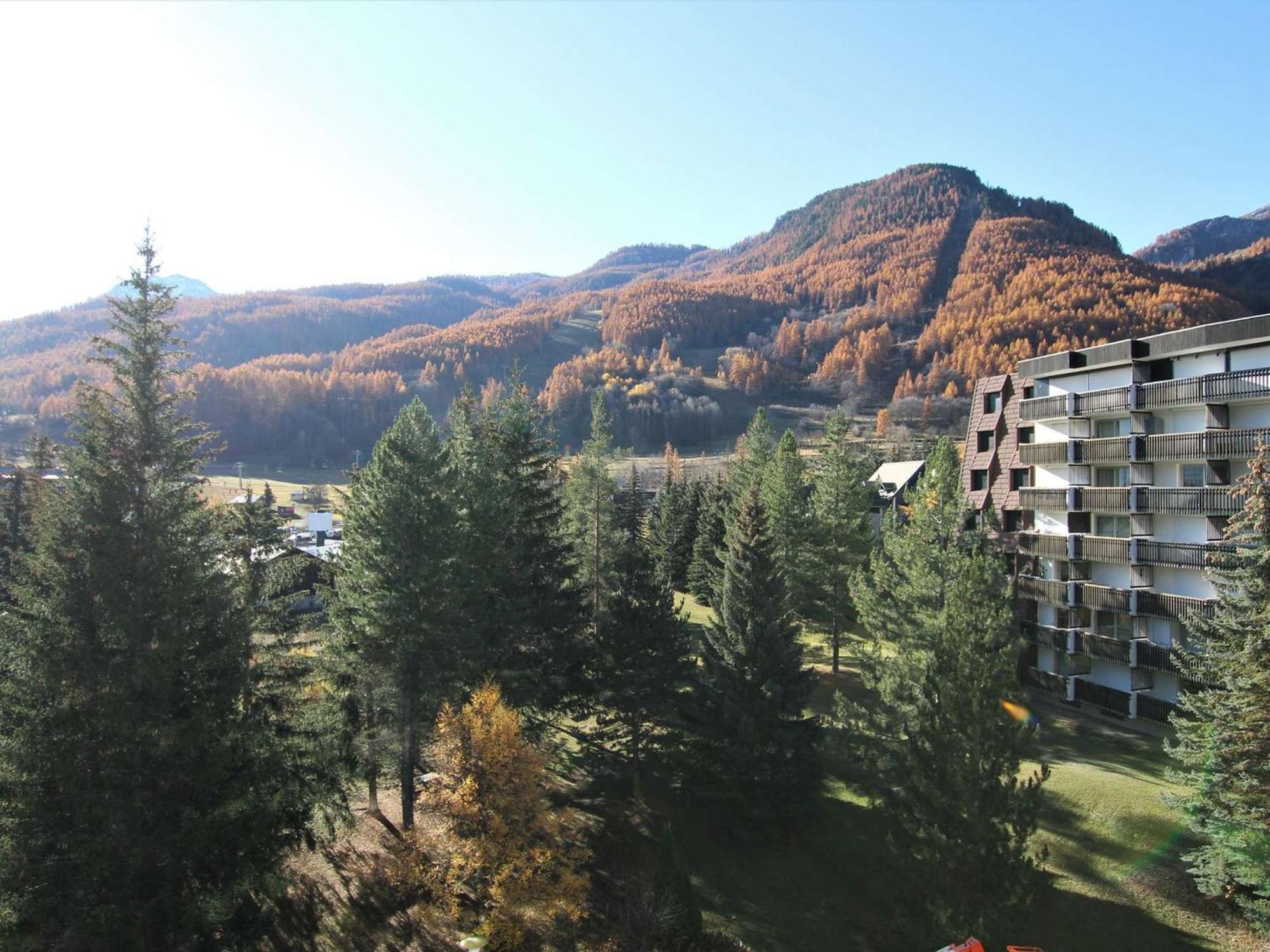 Appartement 3 Pieces, 6 Couchages A La Salle-Les-Alpes, Proche Pistes, Balcon Et Terrasse - Fr-1-330F-41 Serre Chevalier Exterior foto